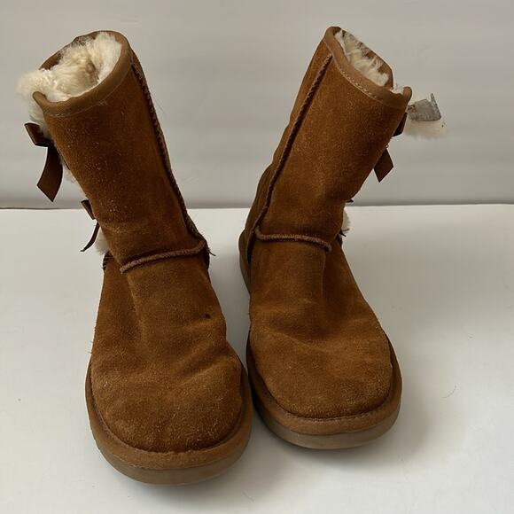 UGG Koolaburra Victoria Short Boots Size 8 Women's Brown Bow Suede Leather - Picture 2 of 12